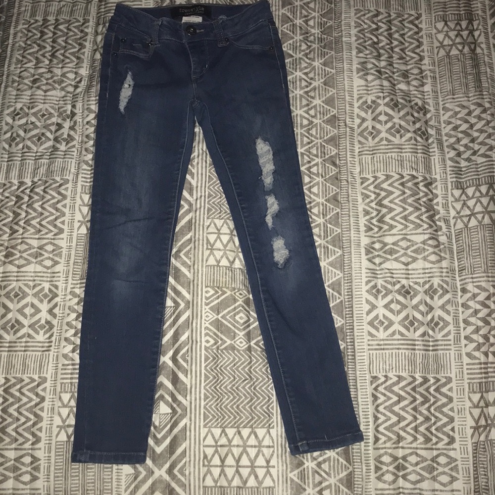 freestyle revolution ripped jeans